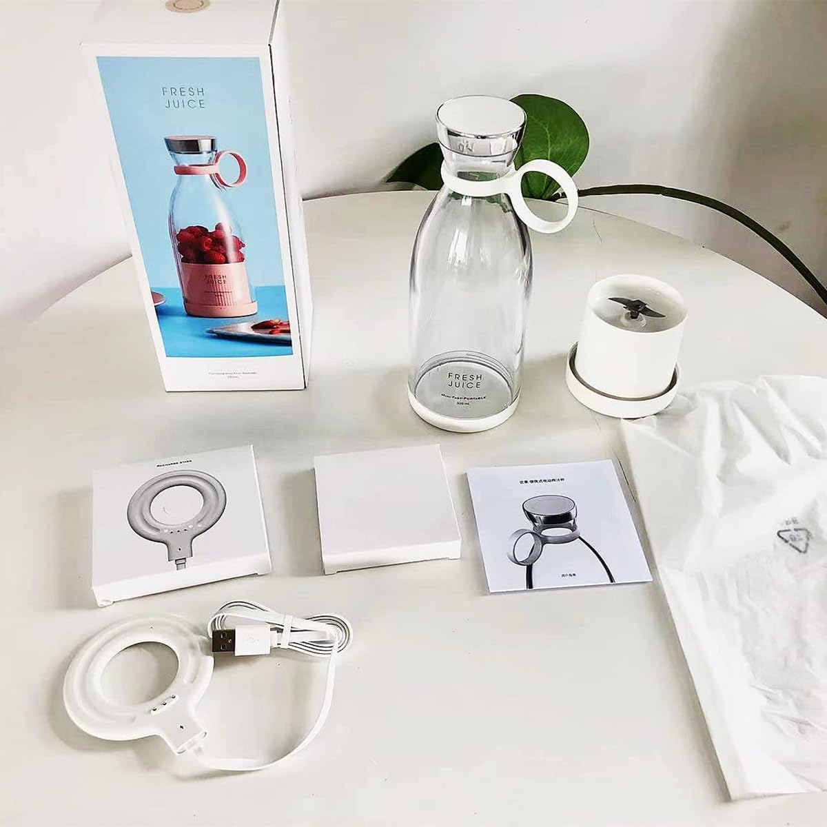 Portable Personal Mini Blender for Women: 11.8 fl oz Small Smoothie Juicer Cup for Shakes and Baby Food with Wireless Charging - Ideal for Moms & Commuters